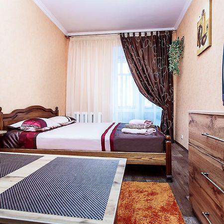 Apartment In The City Center Чернигов Экстерьер фото
