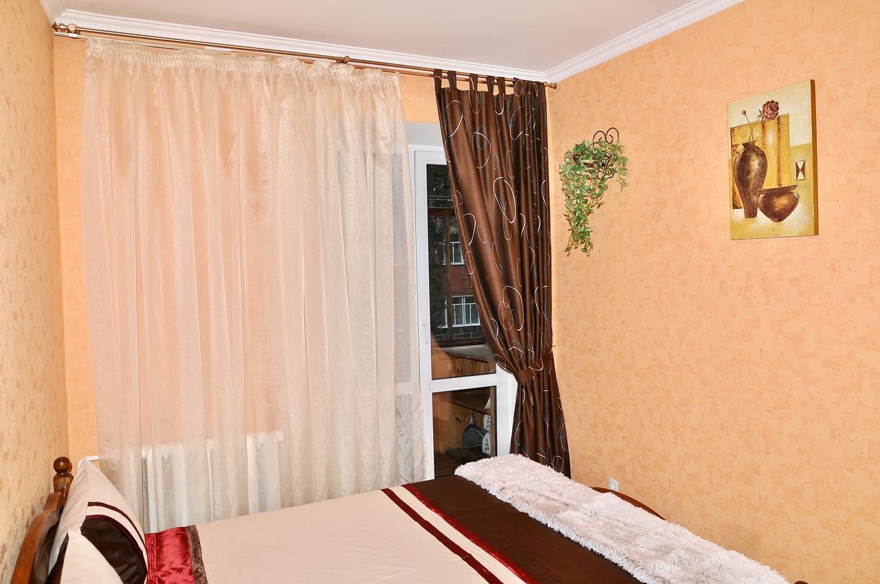 Apartment In The City Center Чернигов Экстерьер фото